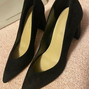 Marc Fisher women’s size 7